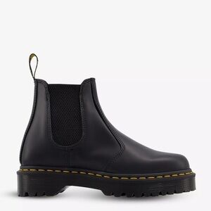 FINAL PRICE NWOB Dr. Martens Men’s Chelsea Boots